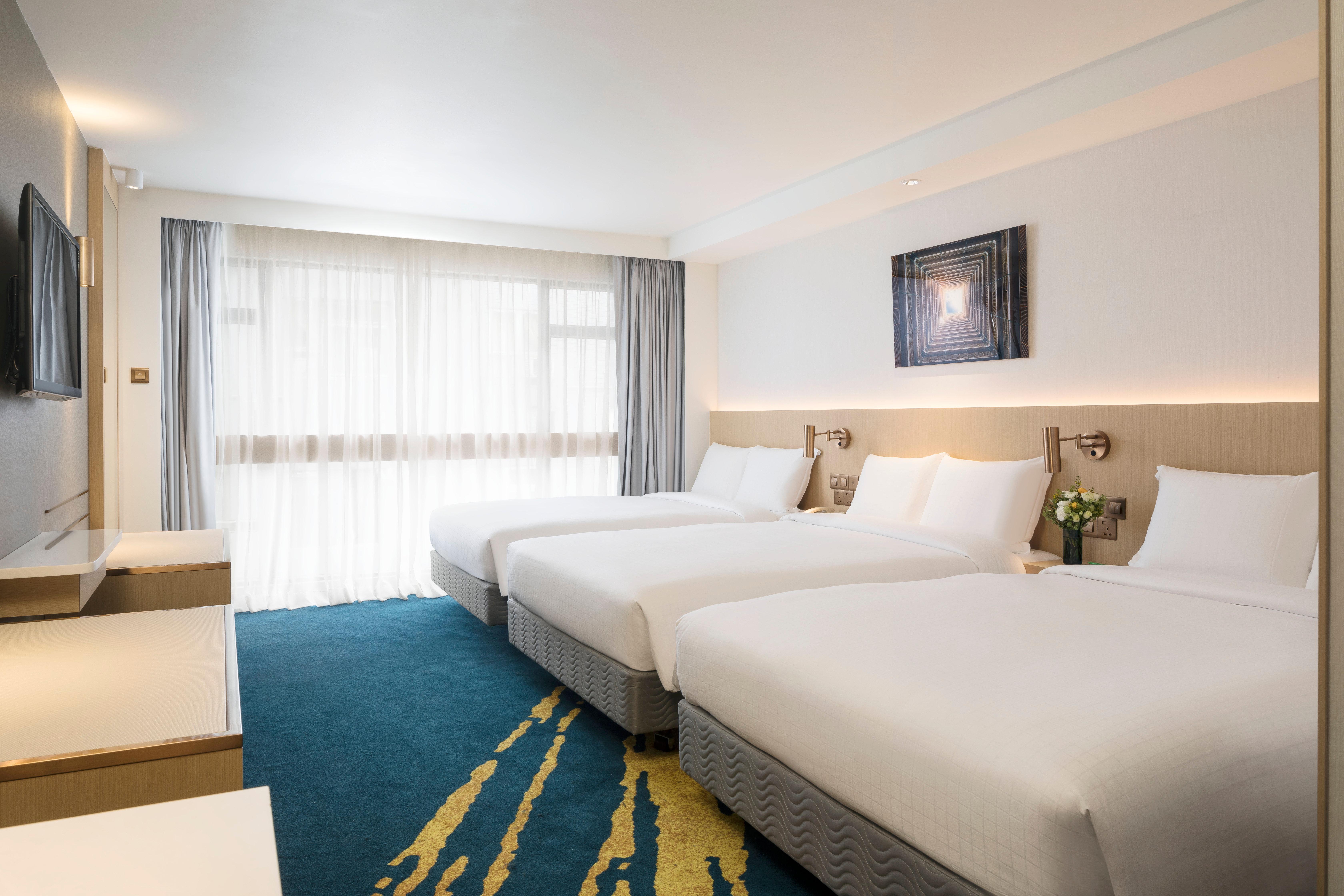 Holiday Inn Golden Mile By Ihg Хонконг Екстериор снимка