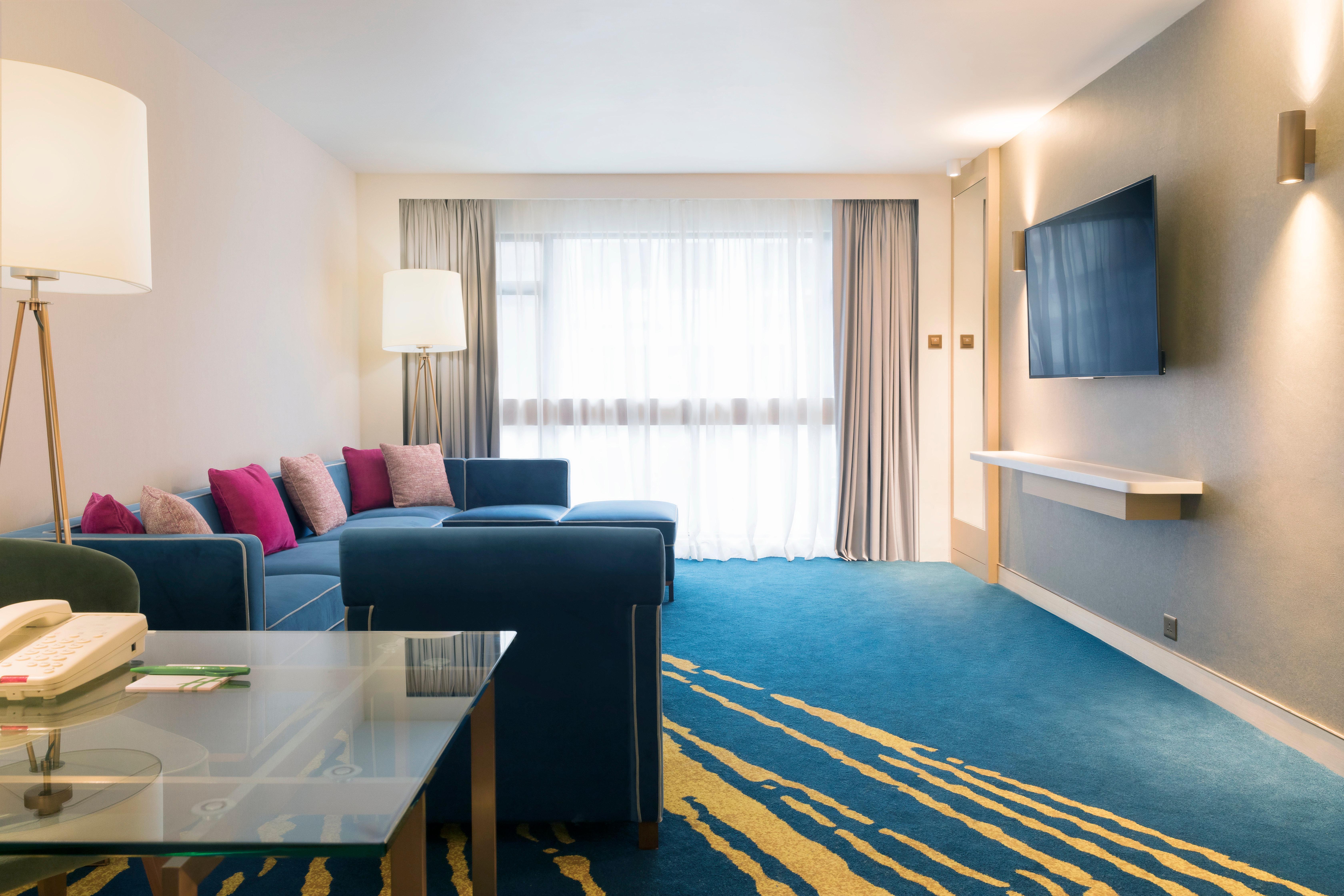 Holiday Inn Golden Mile By Ihg Хонконг Екстериор снимка
