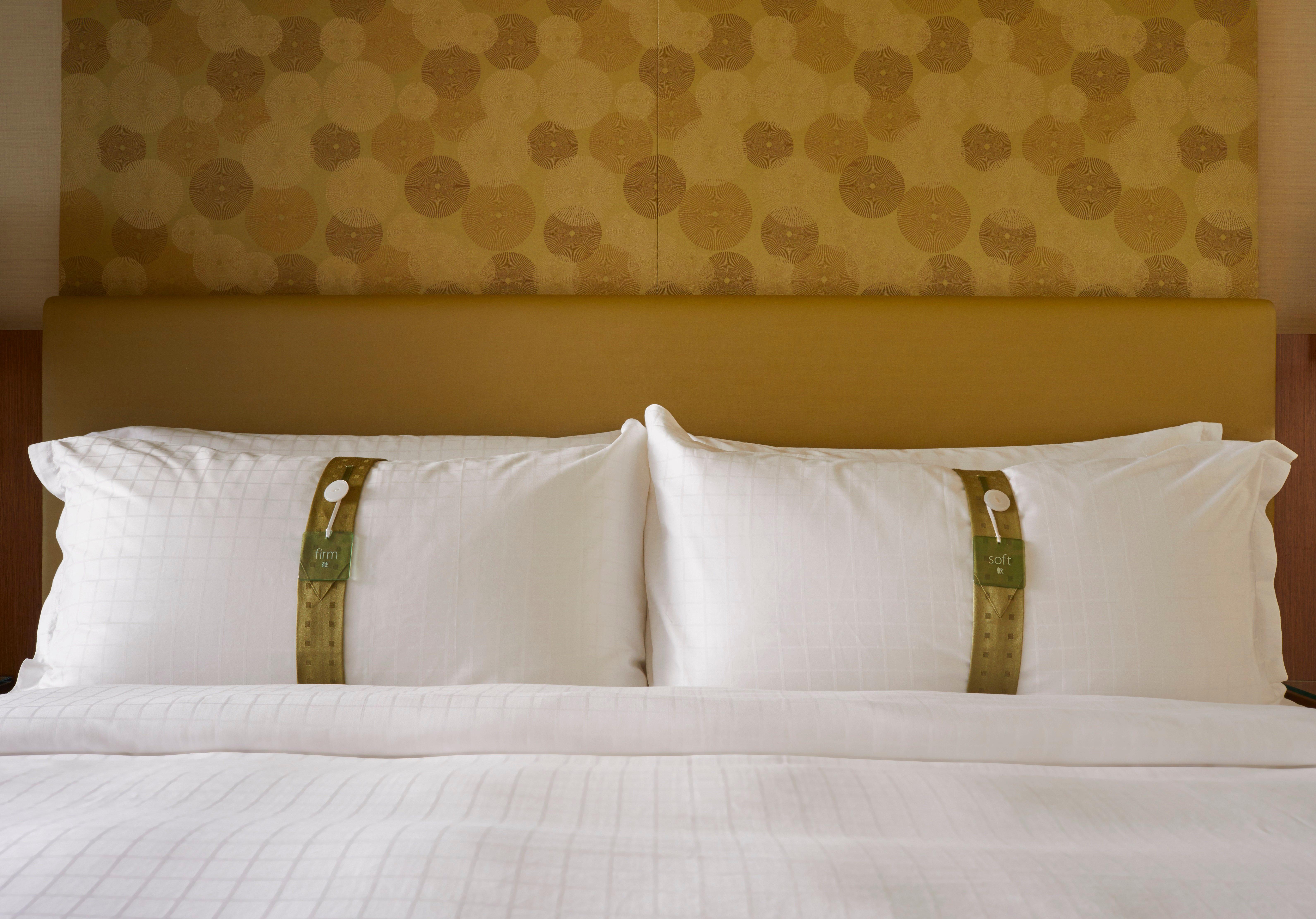 Holiday Inn Golden Mile By Ihg Хонконг Екстериор снимка