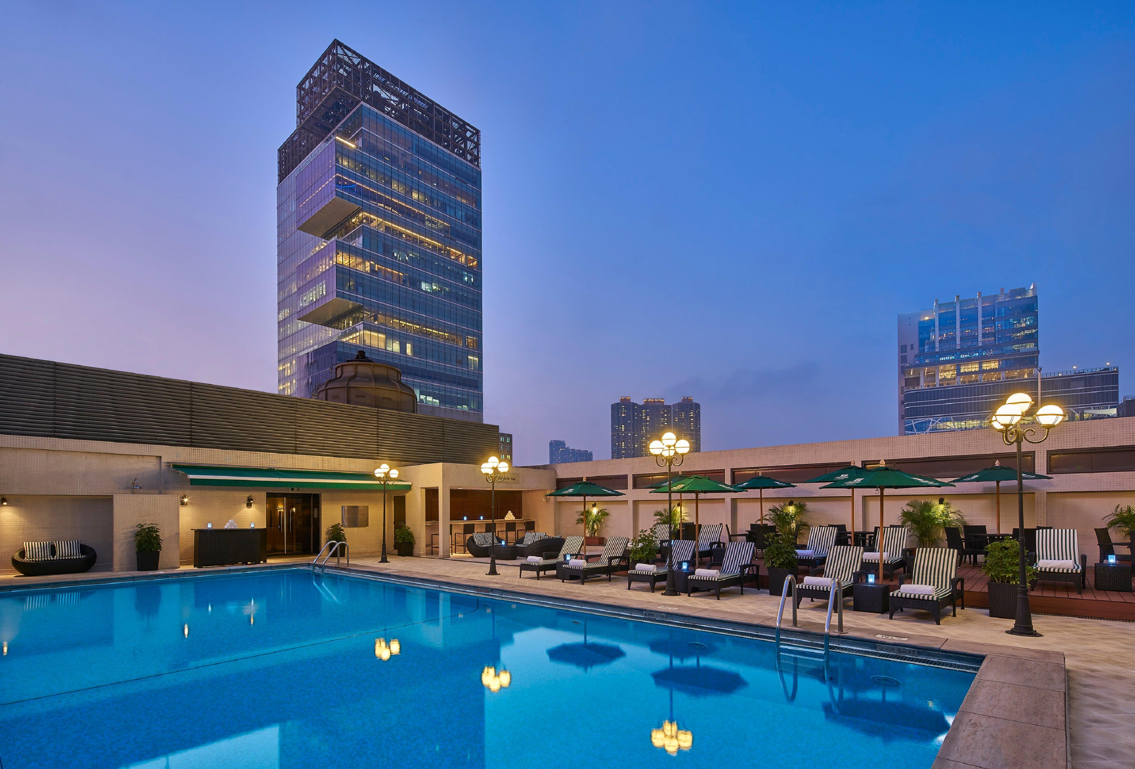 Holiday Inn Golden Mile By Ihg Хонконг Екстериор снимка