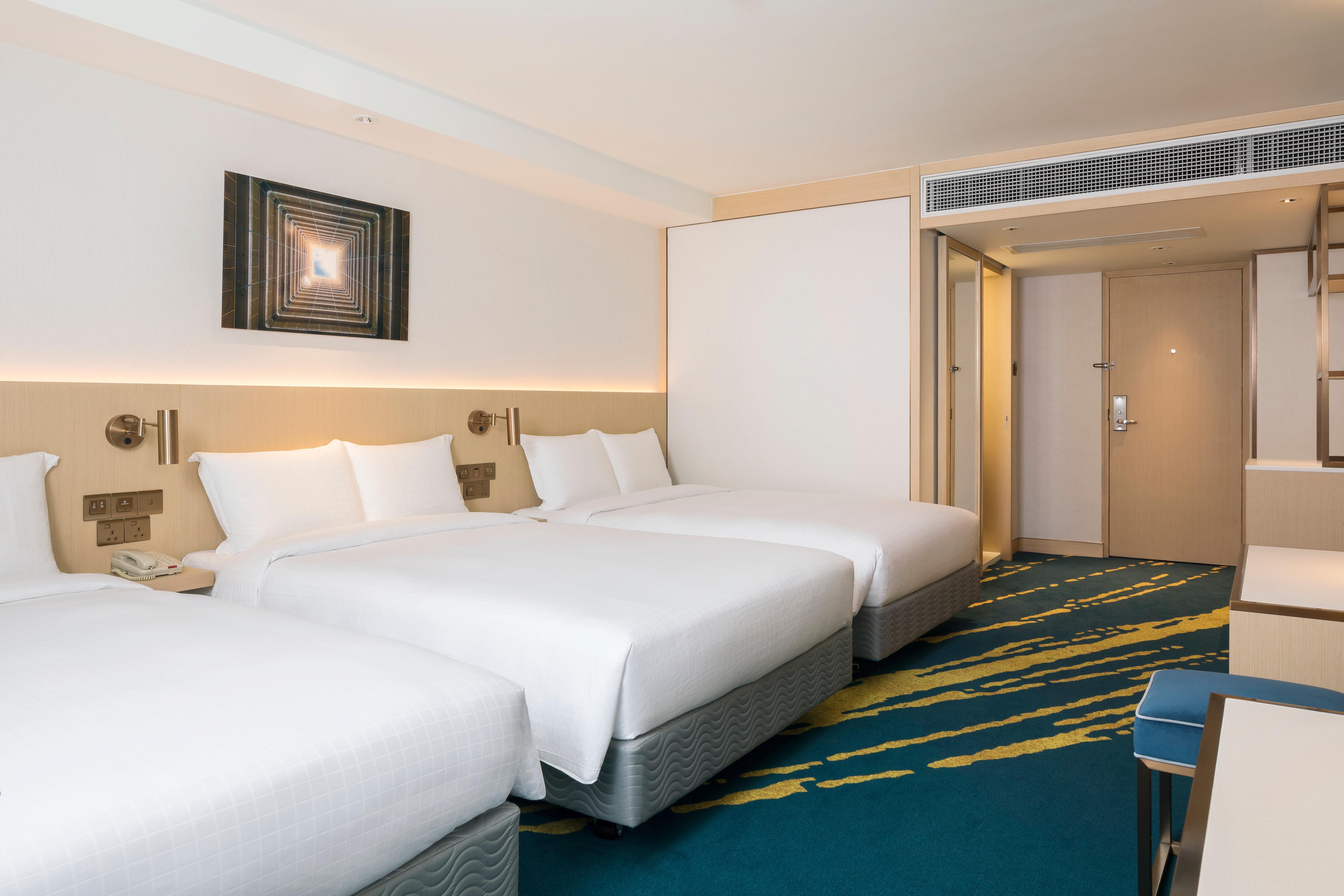 Holiday Inn Golden Mile By Ihg Хонконг Екстериор снимка