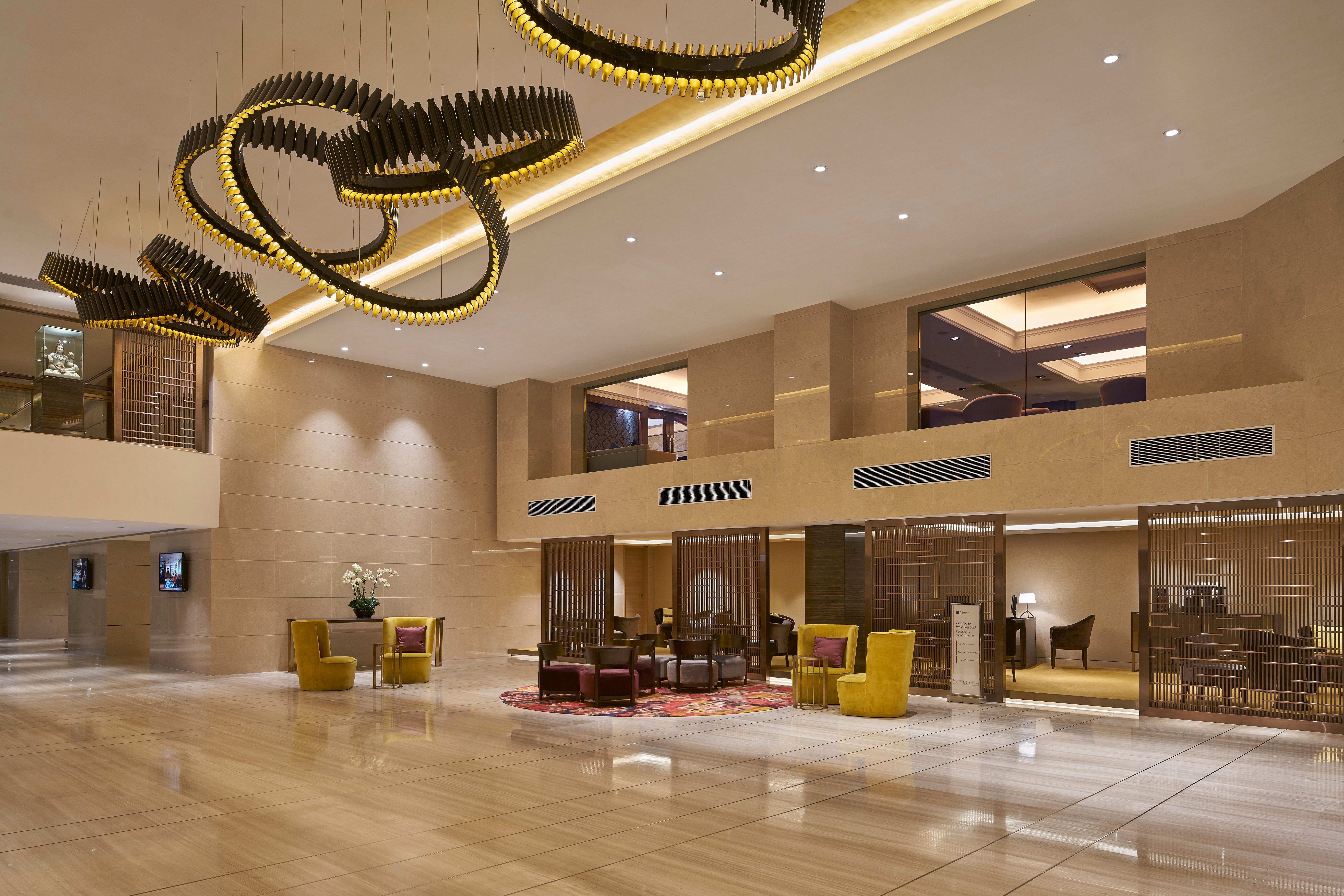 Holiday Inn Golden Mile By Ihg Хонконг Екстериор снимка
