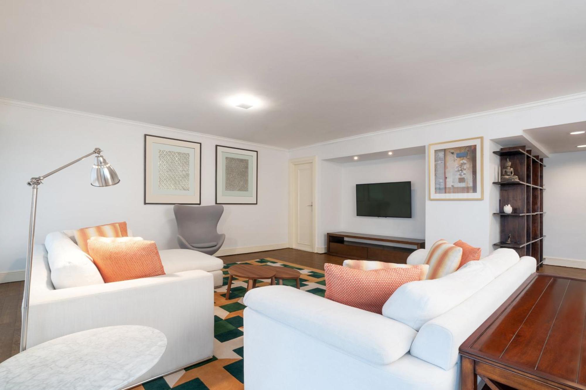 Holiday Inn Golden Mile By Ihg Хонконг Екстериор снимка